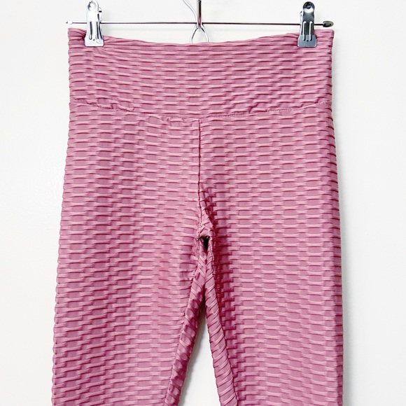 TikTok Butt Leggings Mauve Pink Small - Picture 7 of 7